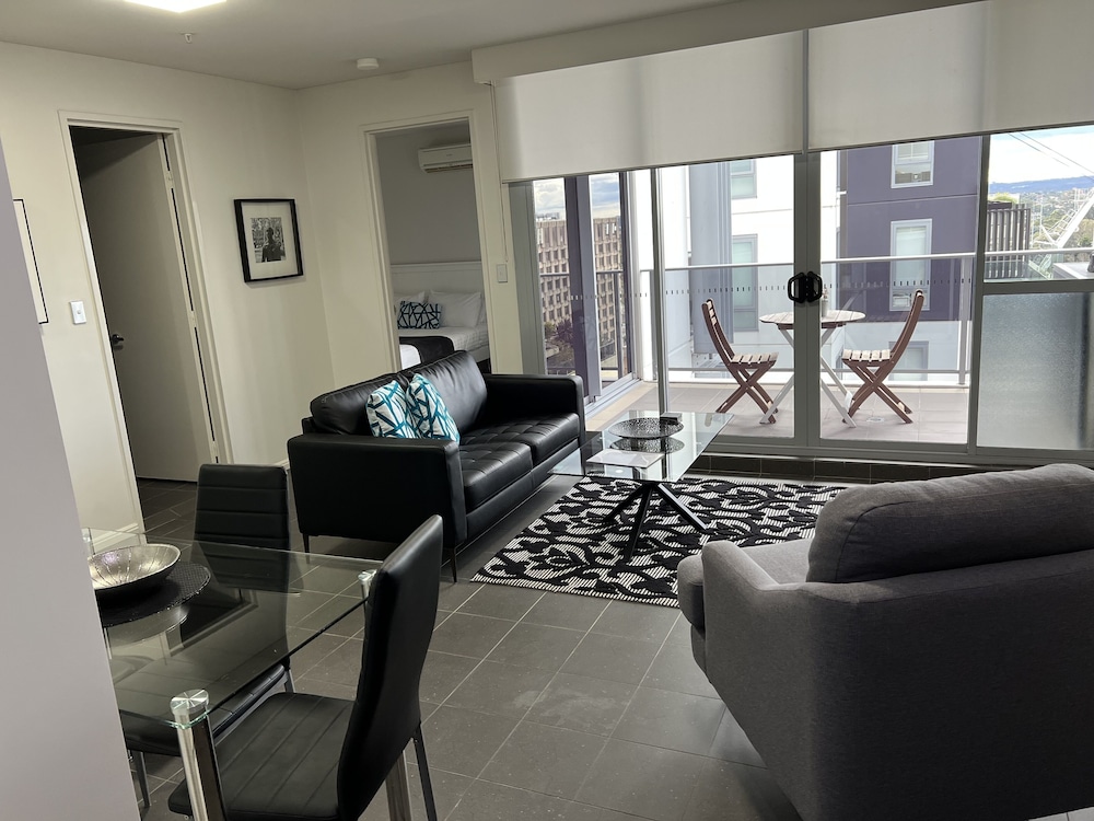 Executive Apartment, 1 Queen Bed, City View photo 1