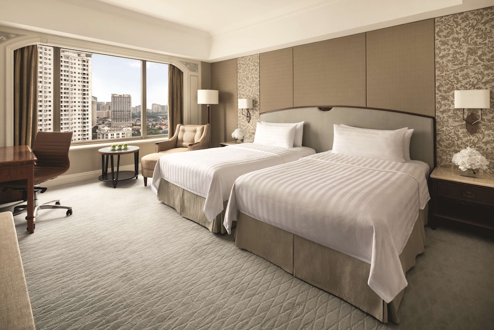 Deluxe Room, 2 Twin Beds thumbnail 5