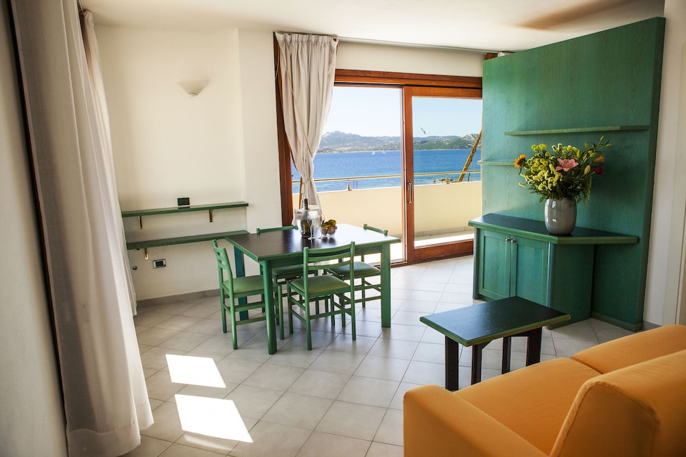 Family Room, Sea View photo 1