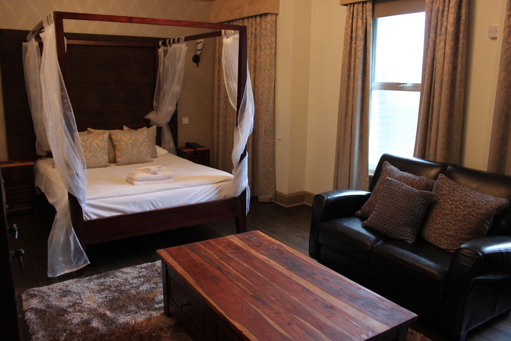 Huckelsby Suite