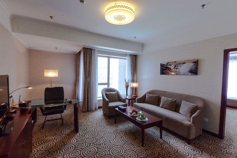 Deluxe Suite