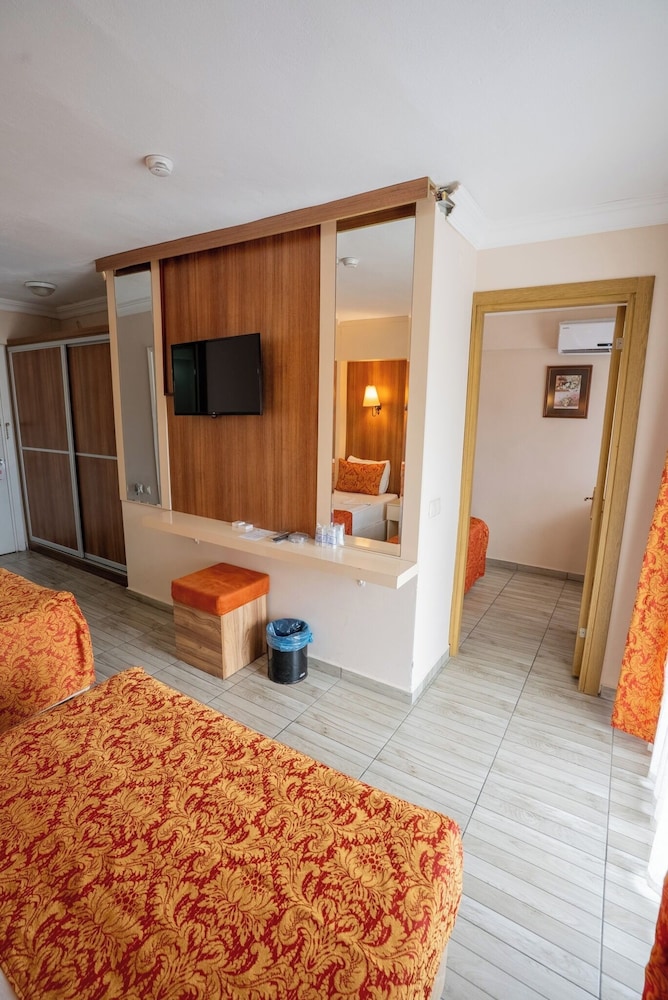 Family Suite photo 1