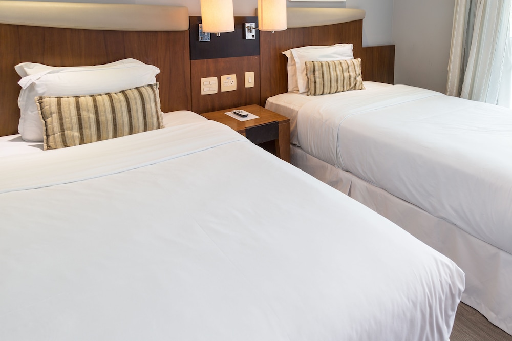 Classic Room, 2 Twin Beds photo 3