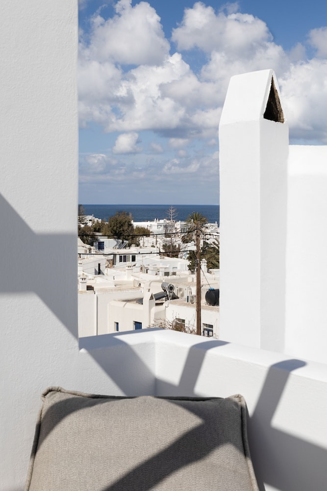 Standard Room, Sea View - Photo 12