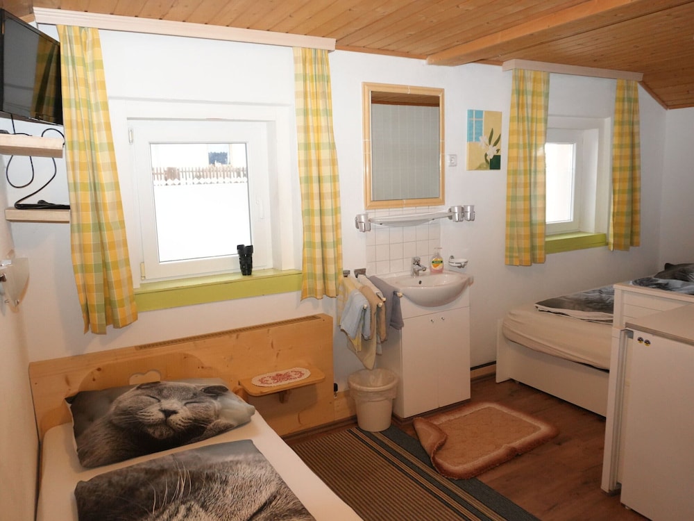 Classic House, 3 Bedrooms photo 2
