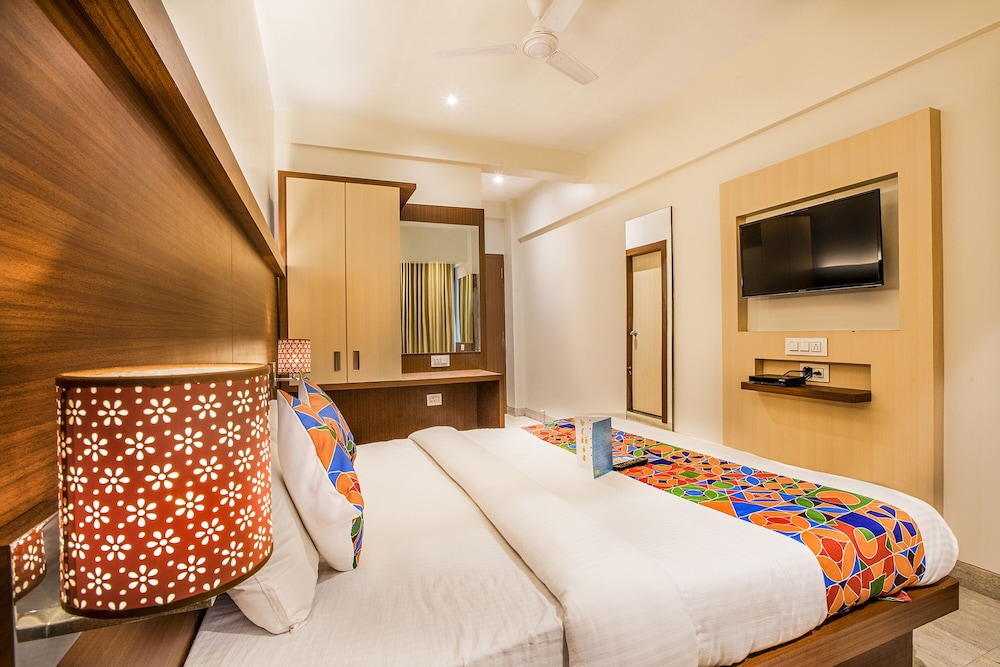 Executive Room - Photo 1