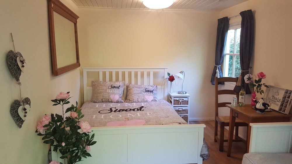 Family Quadruple Room, Garden View photo 2