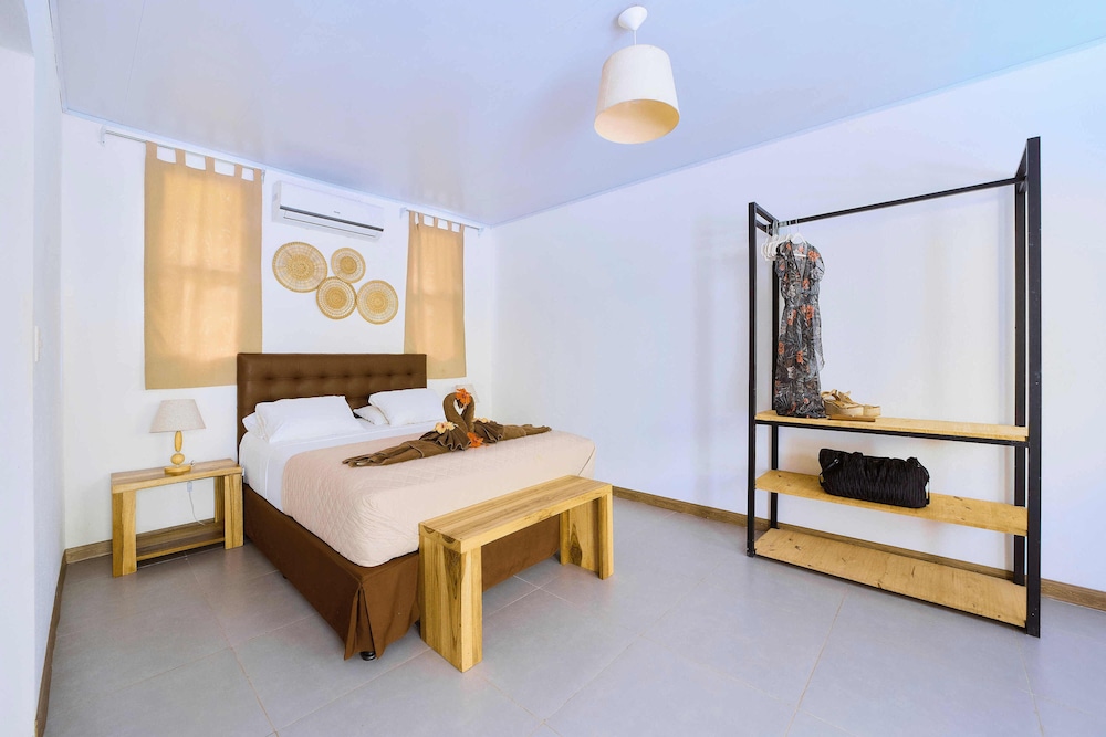 Standard Room, 1 Queen Bed, Accessible, Non Smoking photo 2