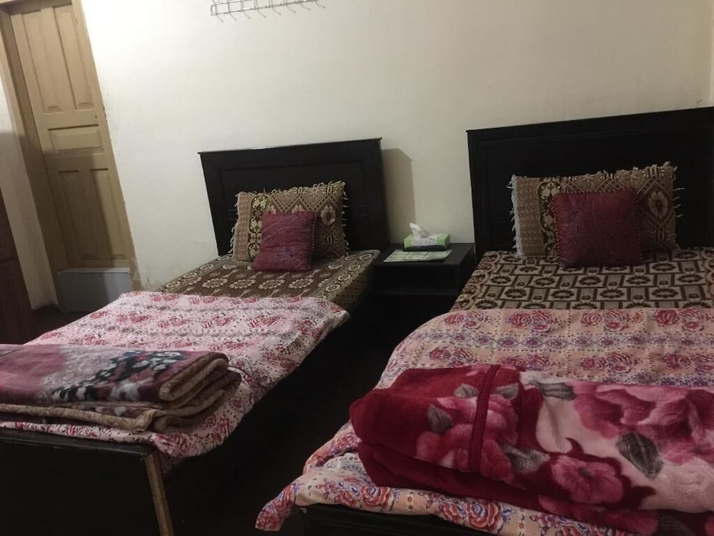 Standard Triple Room - Photo 5