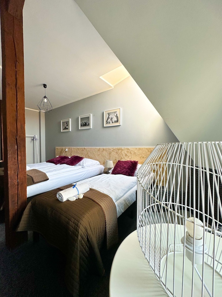 Premium Quadruple Room, Multiple Beds, City View (17,27,37) photo 2