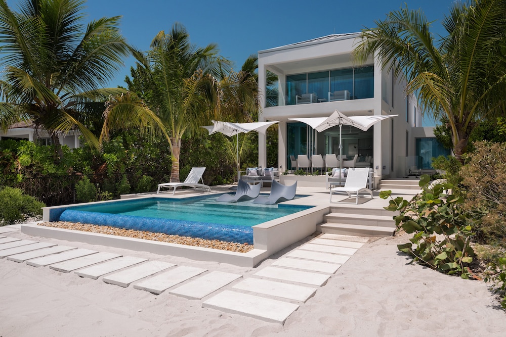 Seascape Private Villa