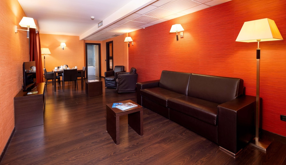 Junior Suite, 1 King Bed (Second and Third bed is a Sofabed) - Photo 5