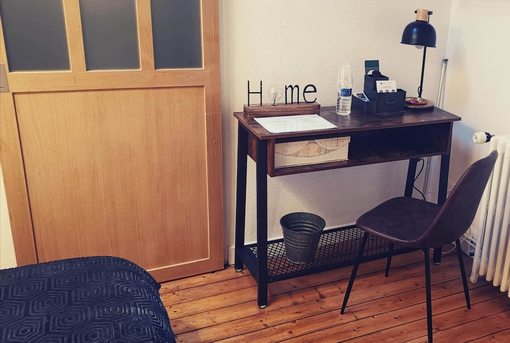 Economy Room photo 3