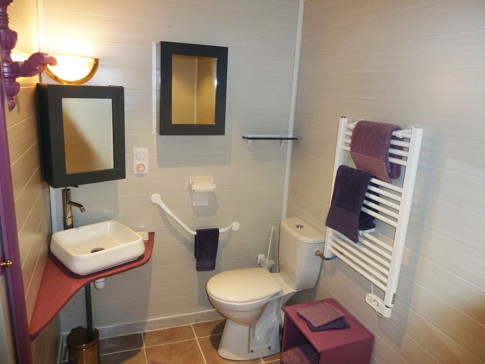 Comfort Double Room, Ensuite (Chambre Jardin) photo 2