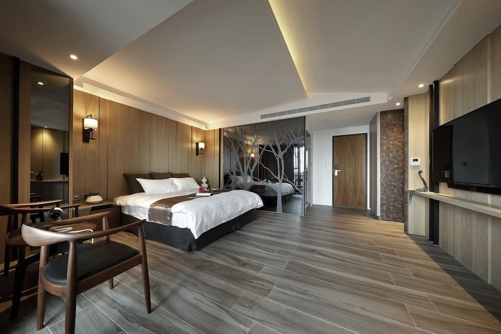 Deluxe Double Room (No meat products in the room) photo 1