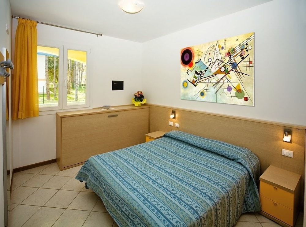 Apartment, Terrace, Garden Area photo 1