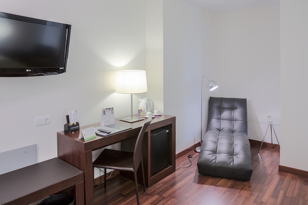 Junior Suite, 1 King Bed