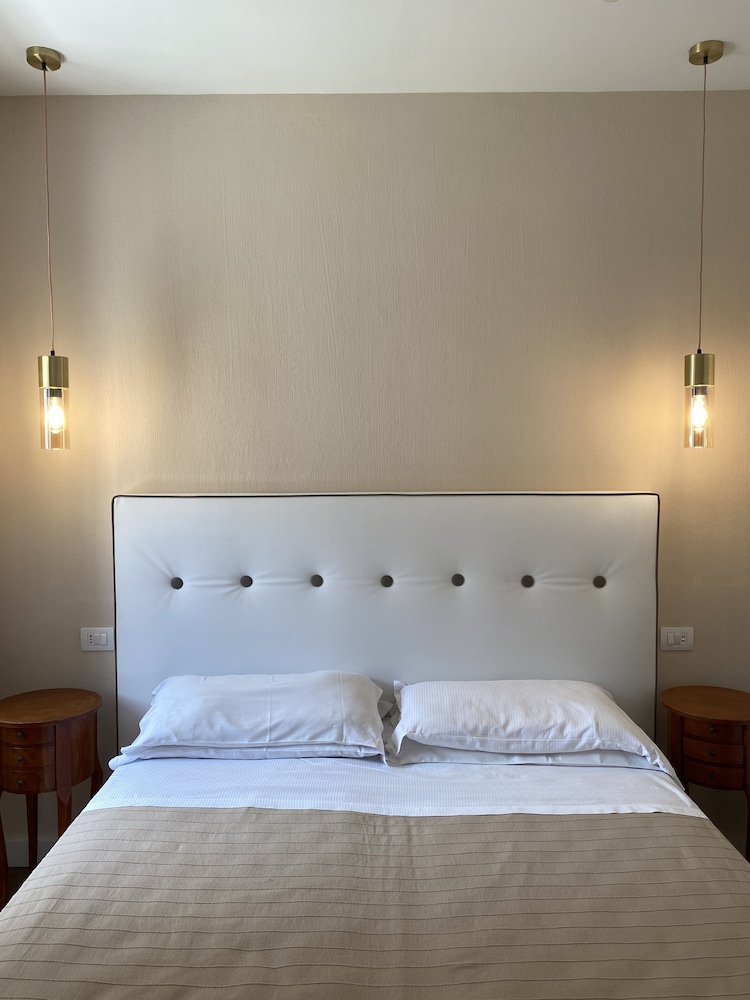 Superior Double Room - Photo 20