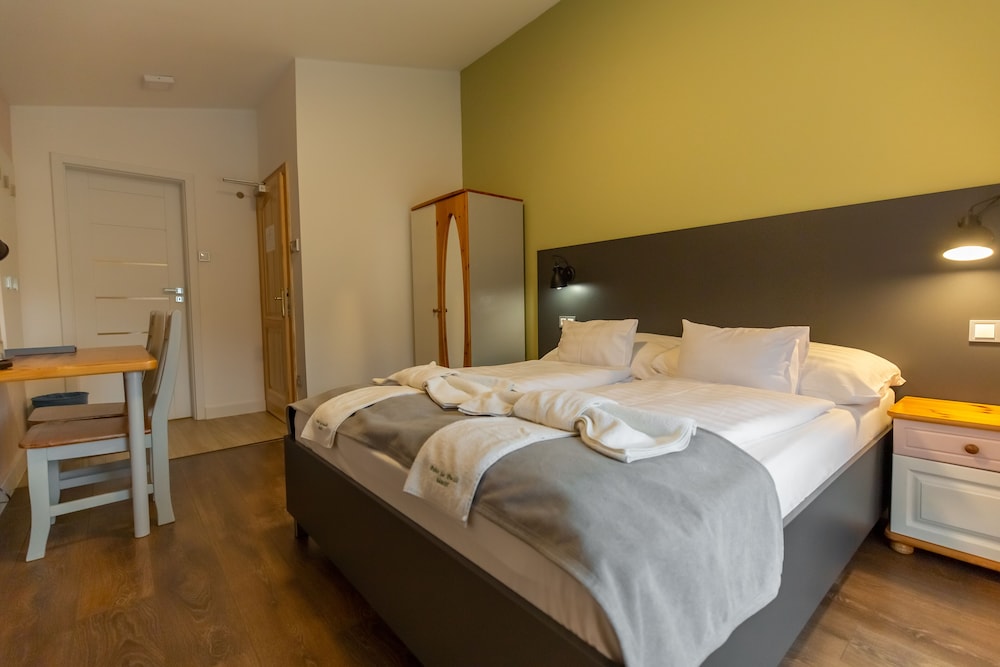Standard Double Room photo 2