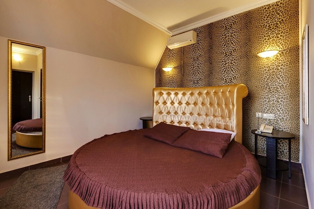 Suite photo 1