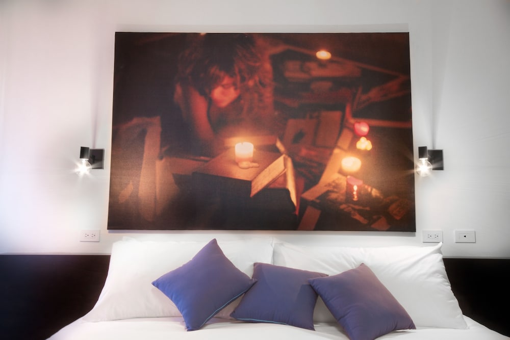 Nocturne by Stuart Hooper photo 2