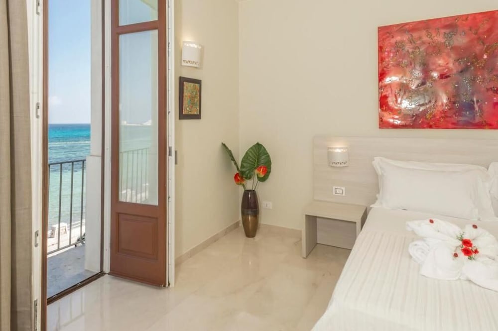 Double Room, Sea View photo 3