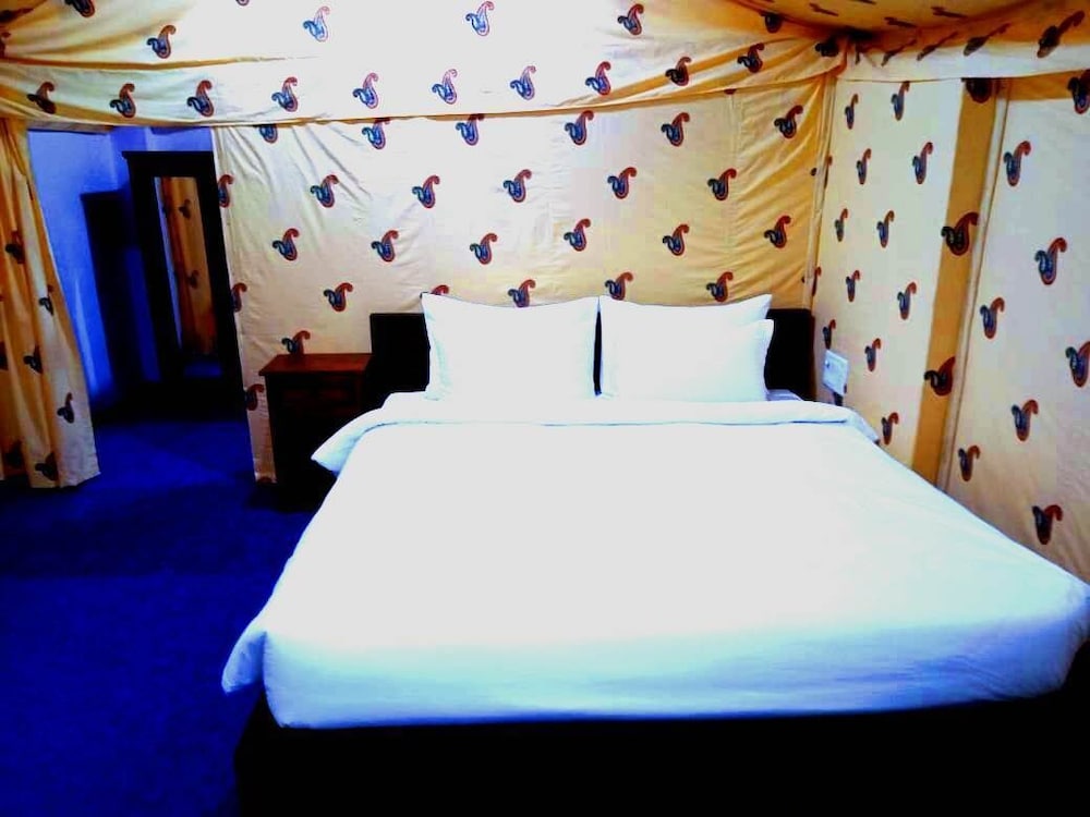 Swizz Luxury Tent
