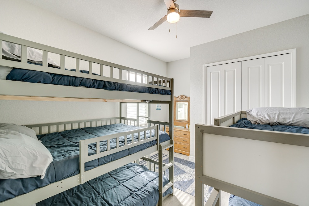 House (4 Bedrooms) photo 2