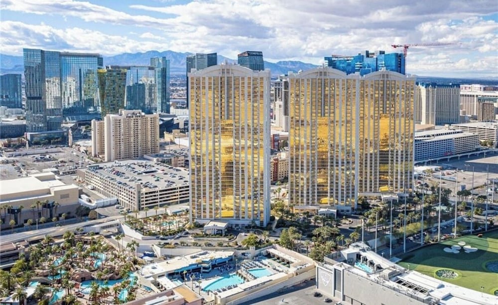 Studio Suite, Resort View