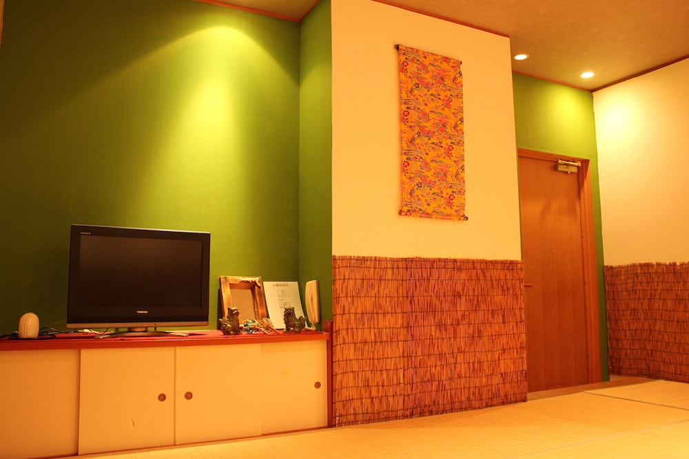 Standard Japanese Style Room photo 1