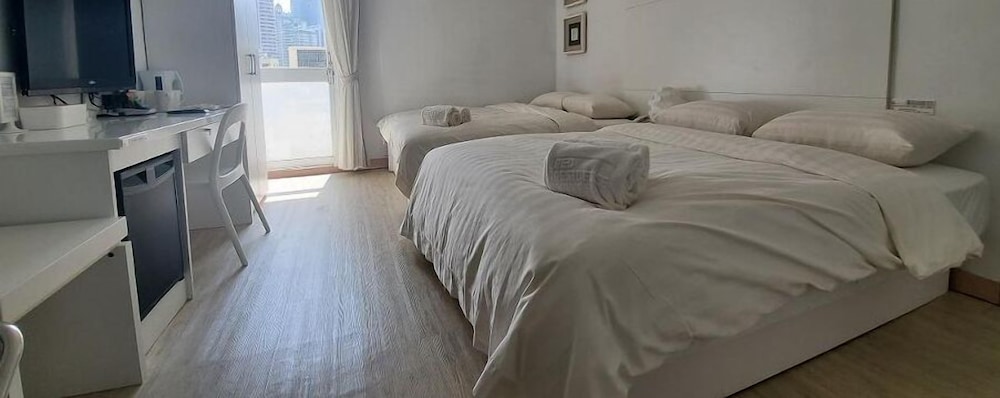 Comfort Quadruple Room