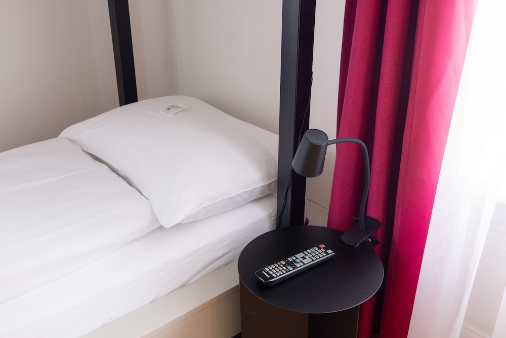Economy Triple Room - Photo 4
