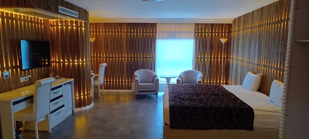 Honeymoon Double Room, 1 Bedroom photo 1