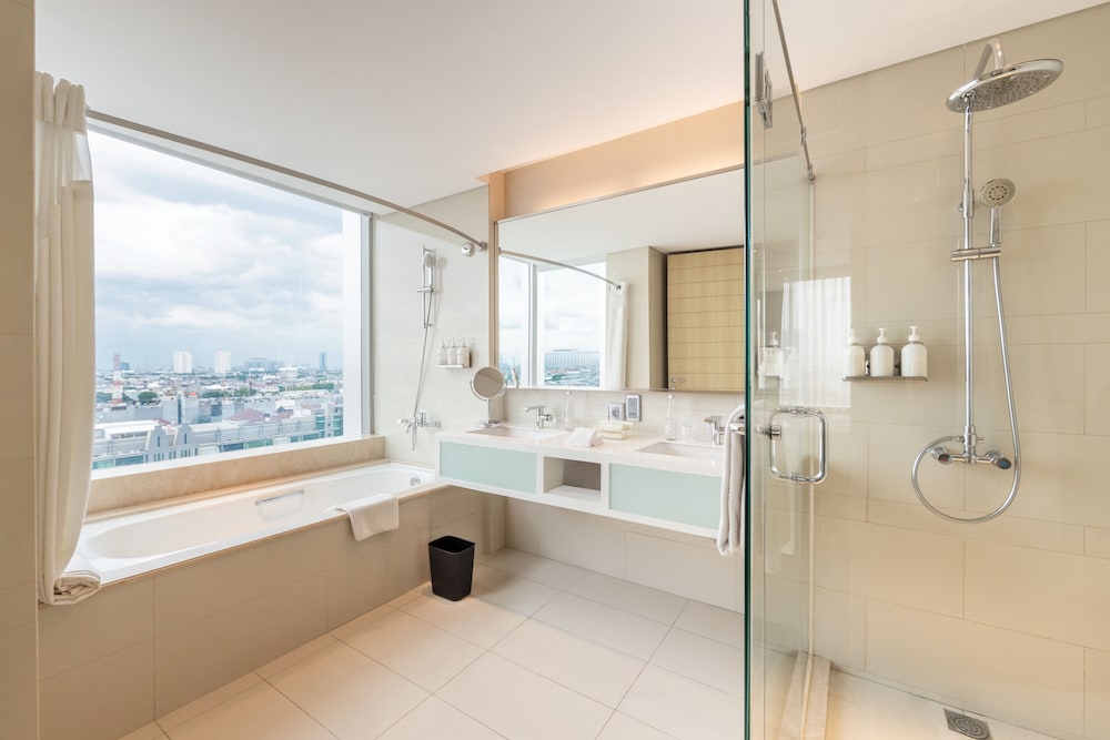 Deluxe Suite, 1 King Bed
