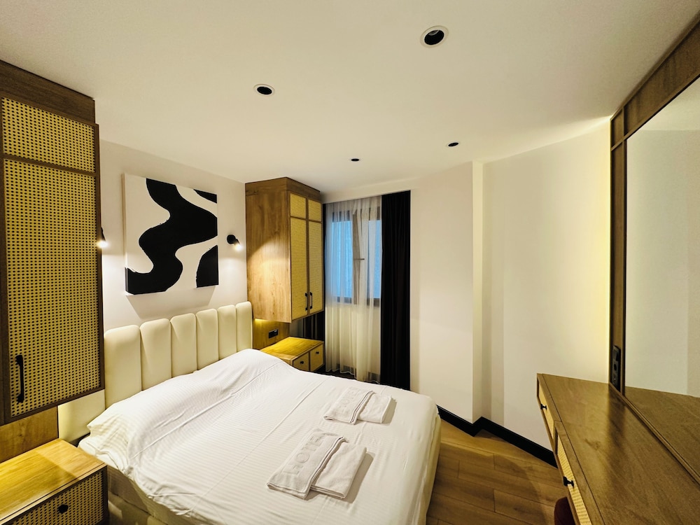 Deluxe Apartment, City View photo 3