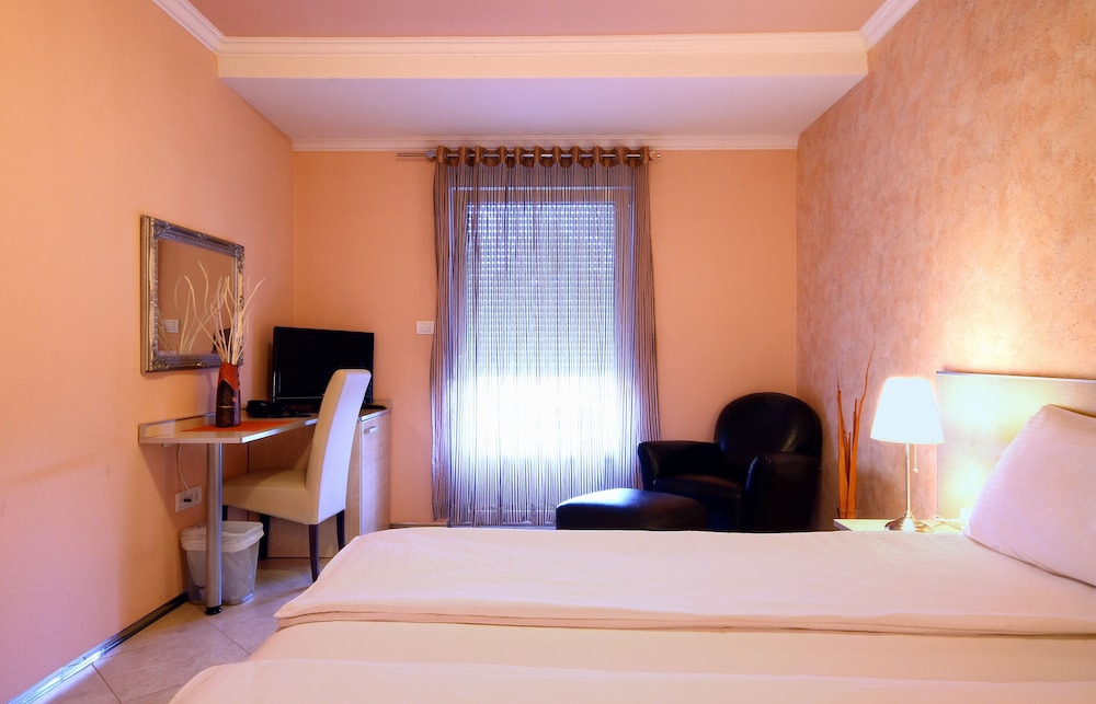 Quadruple Room, Terrace photo 2