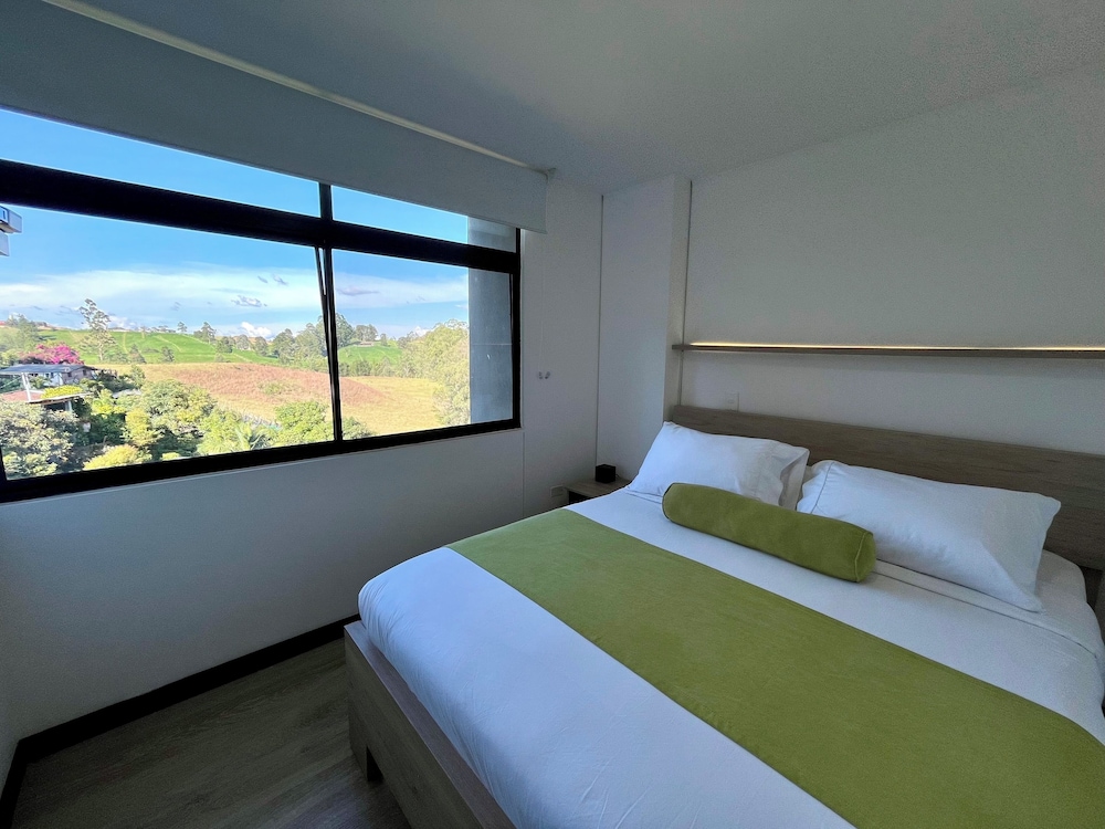 Signature Suite, Garden View