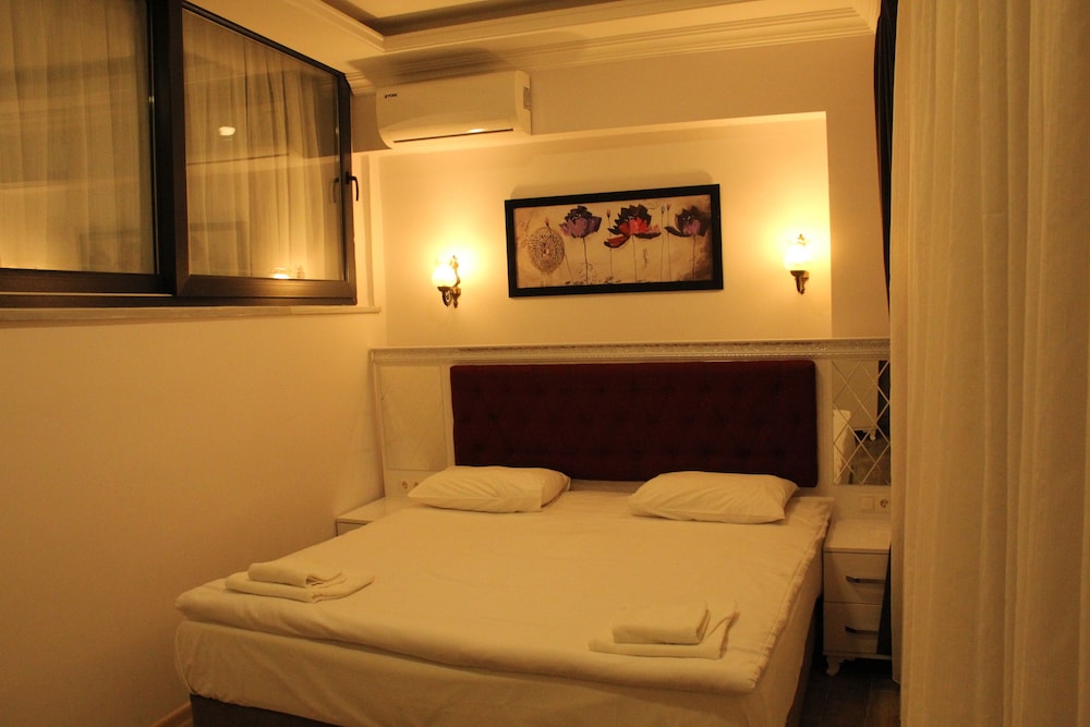 Ivy Suite 2 photo 2