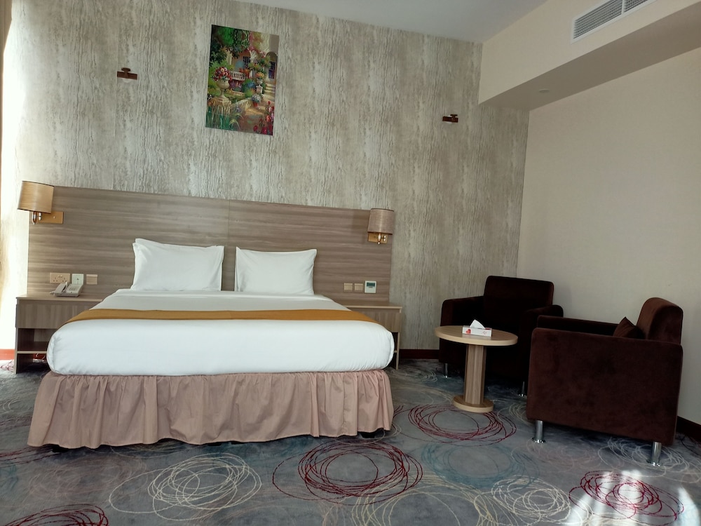 Standard Room photo 2