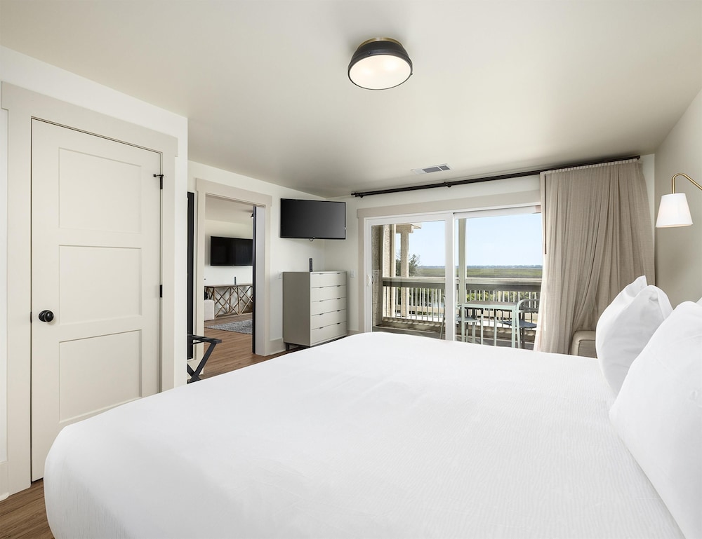 Standard Suite, 1 Bedroom - Photo 4