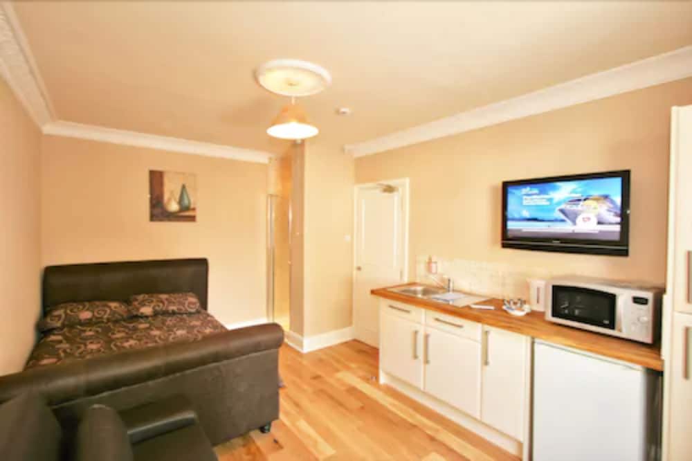 Family Room, 1 Double Bed with Sofa bed photo 1