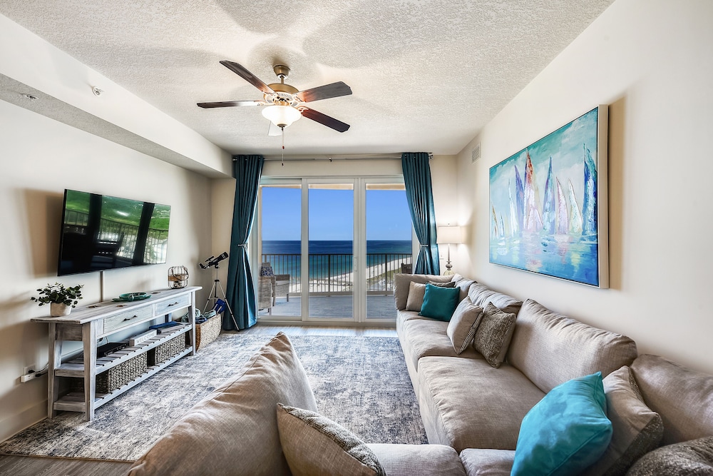 Condo, 3 Bedrooms, Balcony, Ocean View (1806-3) photo 2