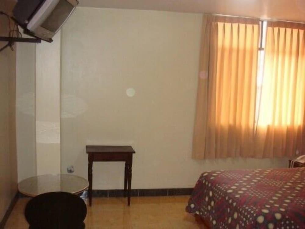 Single Room photo 3
