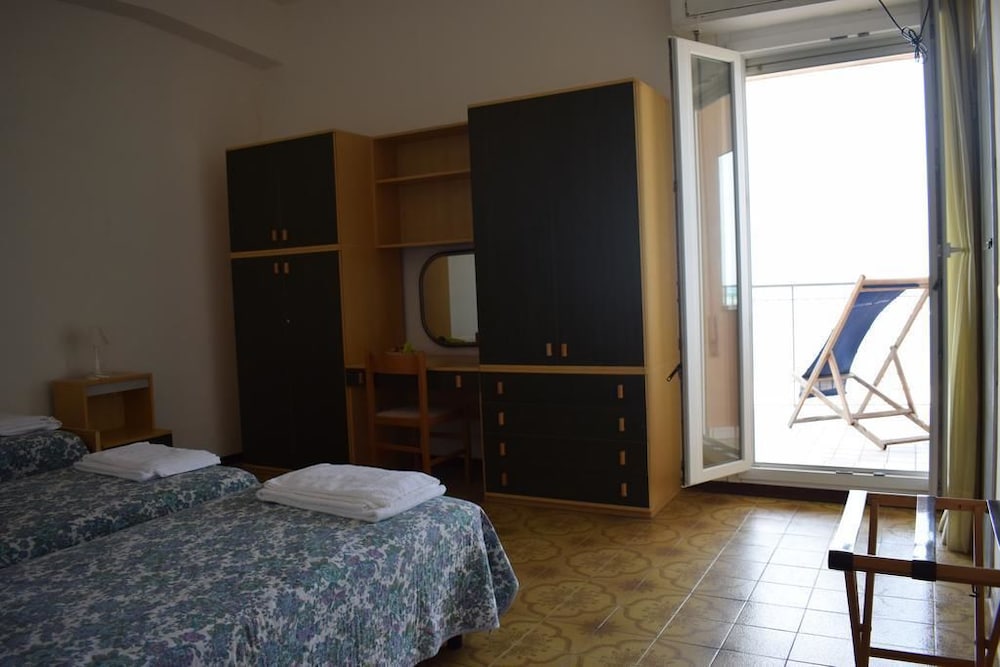 Triple Room, Balcony, Garden View photo 1
