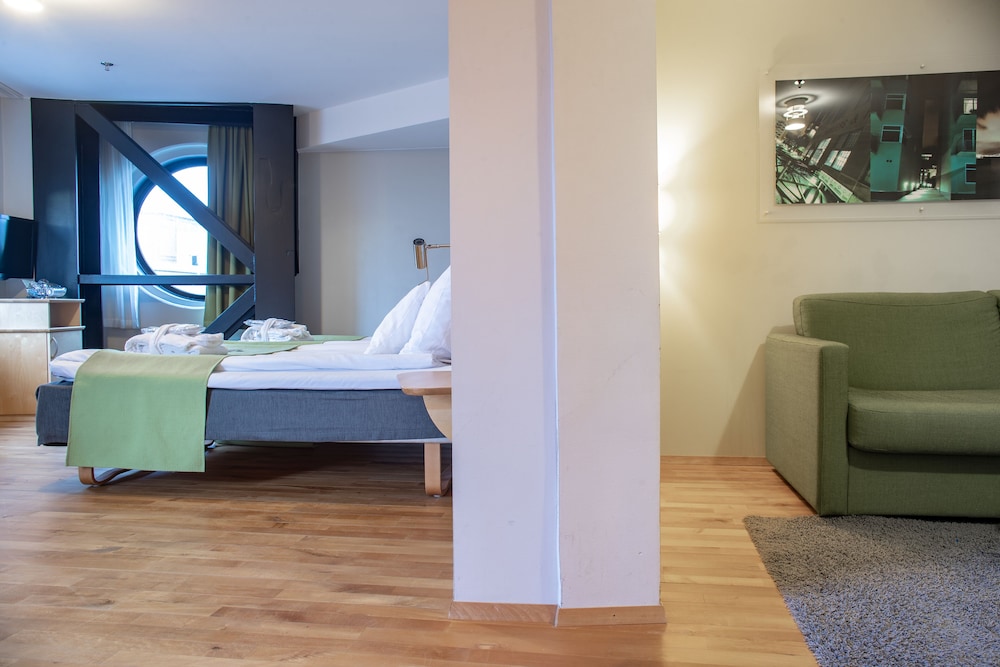 Standard Double Room(1 Double Bed)