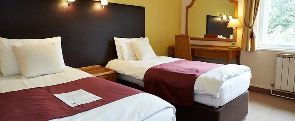 Twin Room - Photo 8