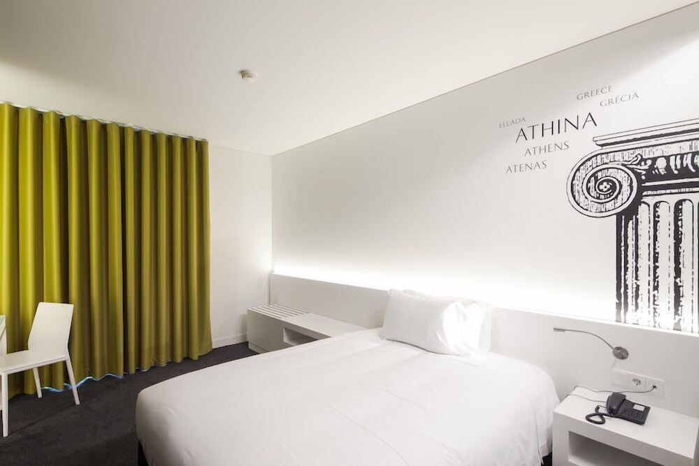 Superior Single Room thumbnail 5