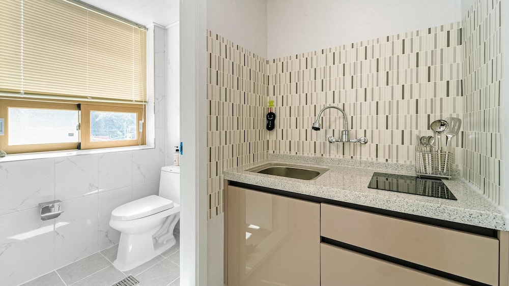 Basic Room, 1 Bedroom (3cheung silbeo) - Photo 8