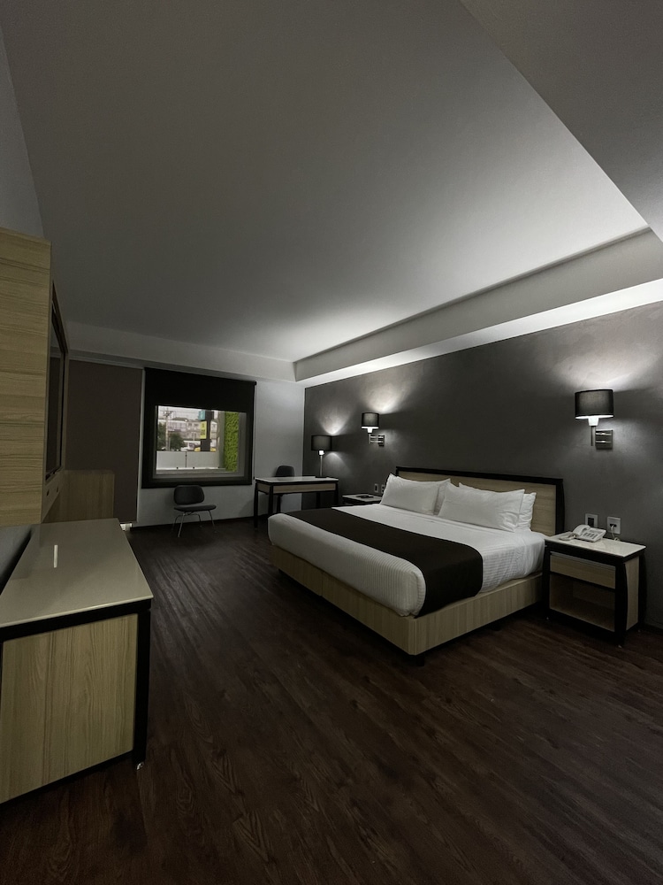 Superior Room - Photo 2
