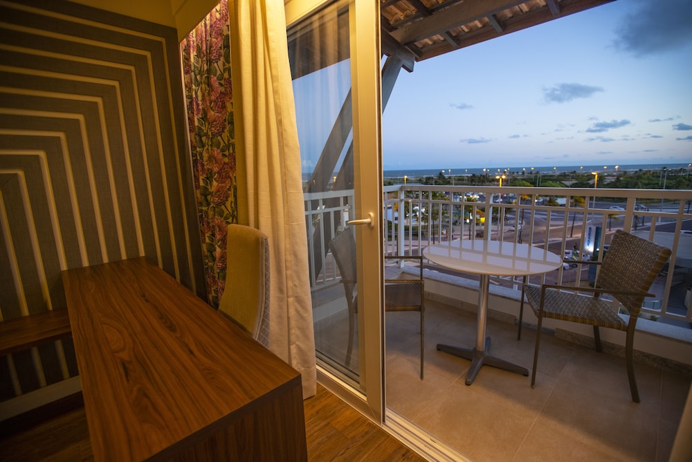 South Diamond Semi Presidential Suite